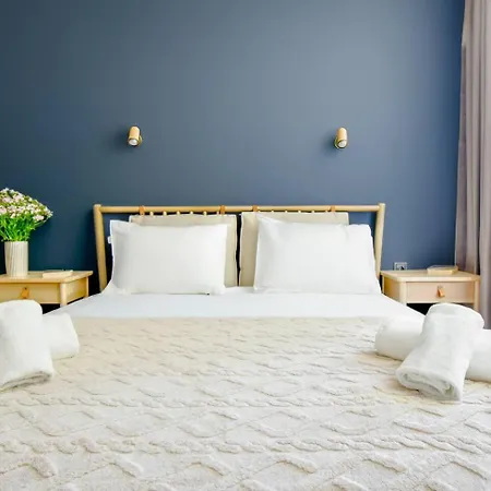 Holiday home Duplex Retreat 2 Balconies, Wi-fi