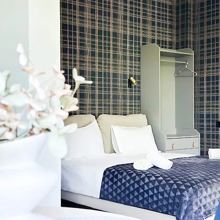 Duplex Retreat 2 Balconies, Wi-fi Holiday home *