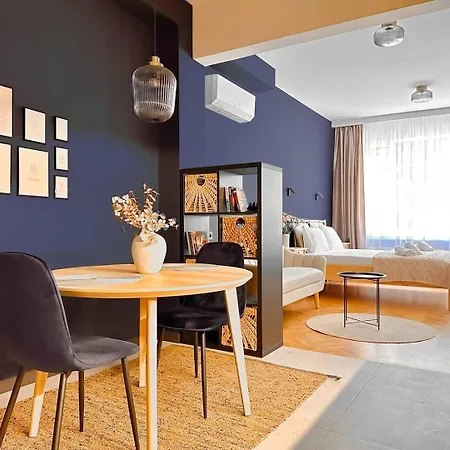 Holiday home Duplex Retreat 2 Balconies, Wi-fi Sofia