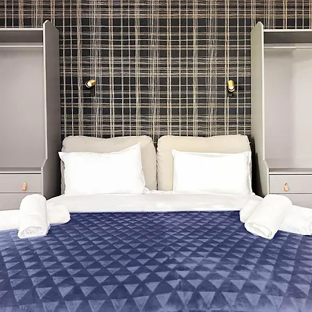 Holiday home Duplex Retreat 2 Balconies, Wi-fi