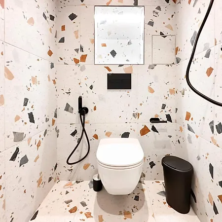 Duplex Retreat 2 Balconies, Wi-fi *